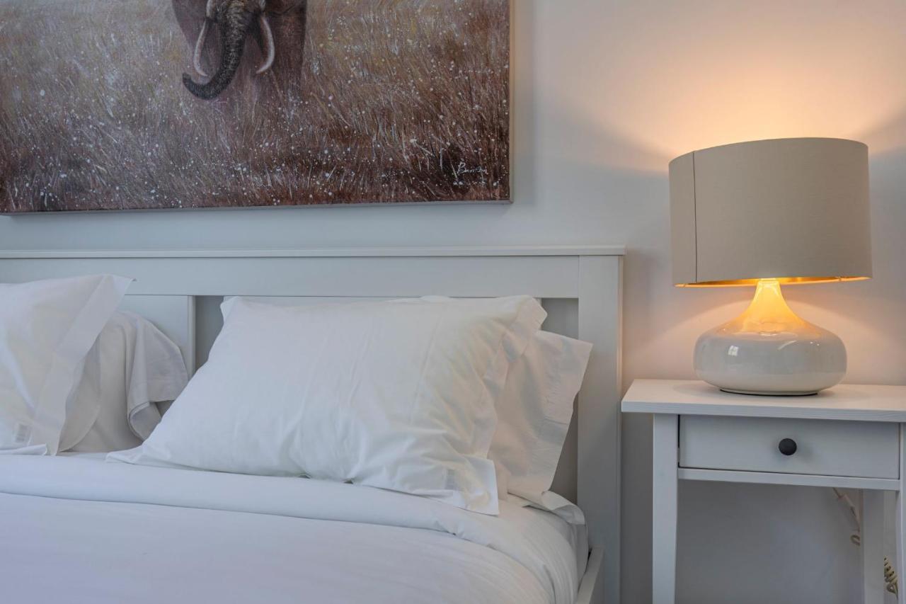 كاسكايس Touch Of Class 2Bdr Apartment By Lovelystay المظهر الخارجي الصورة