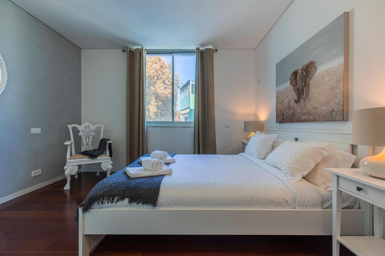 كاسكايس Touch Of Class 2Bdr Apartment By Lovelystay المظهر الخارجي الصورة